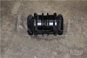 03913-02100 : Roller - Image 1